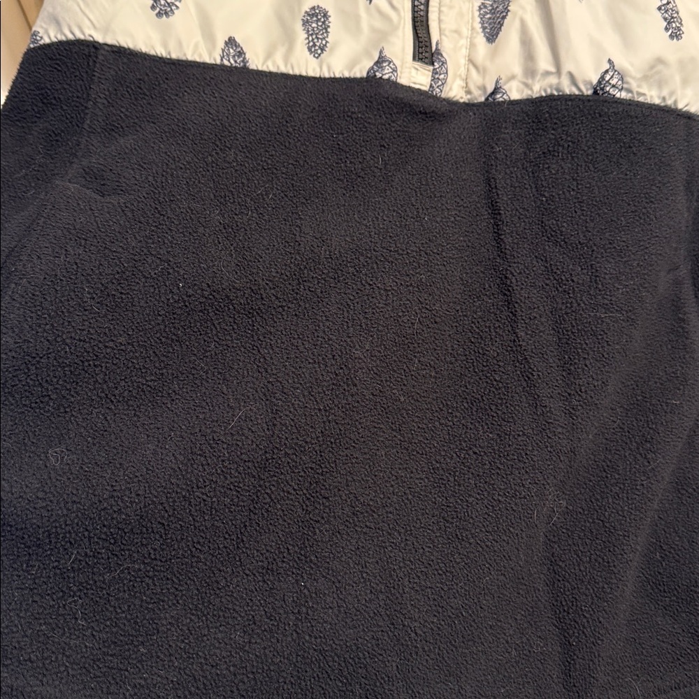 The North Face Black and White Pinecone Fleece Jacket - Picture 4 of 8